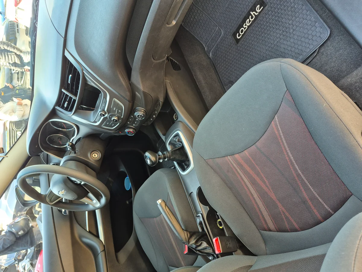 Chevrolet Sail - Miniatura 7