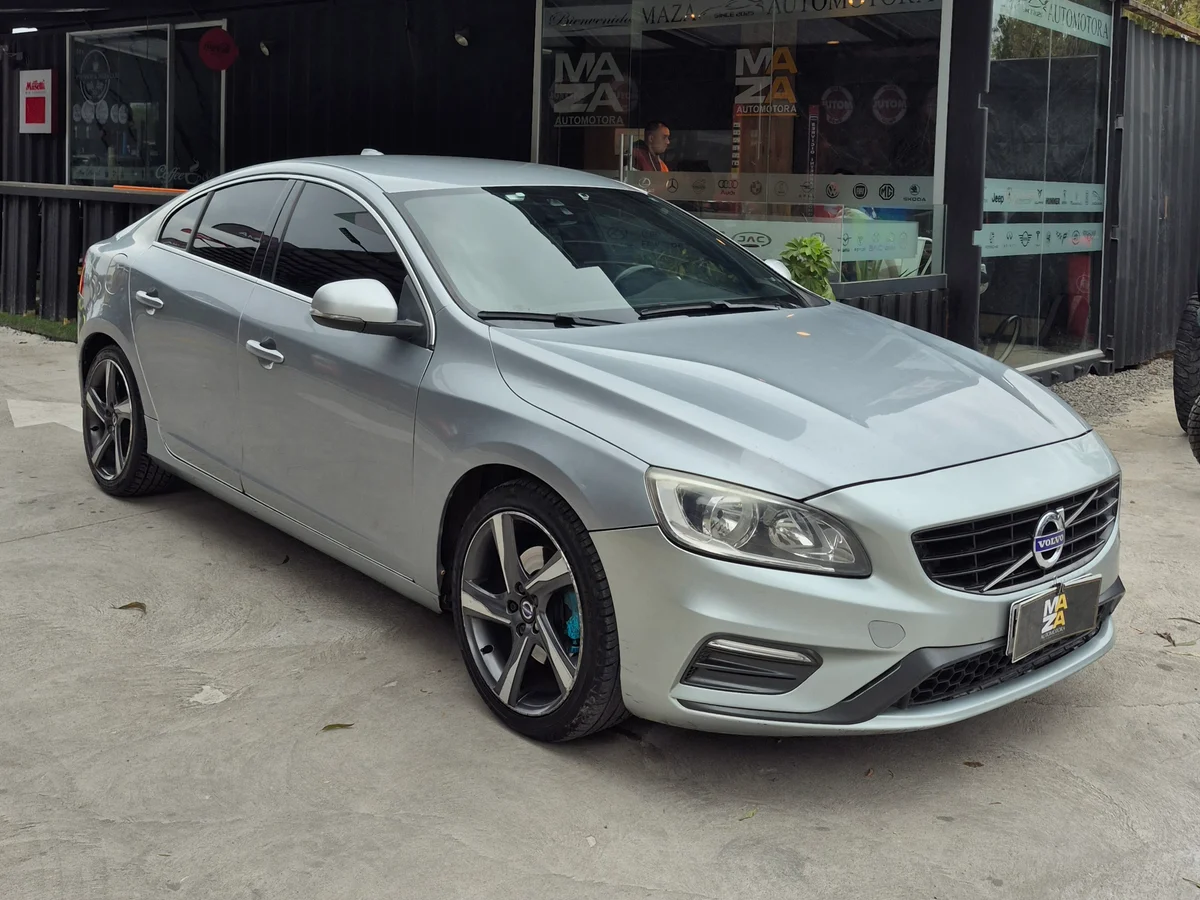 Volvo S60 t4 r Desing - Miniatura 2
