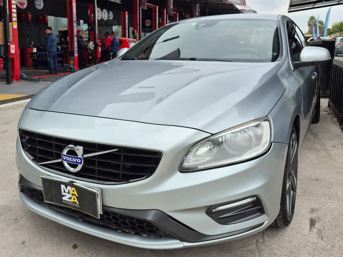 Volvo S60 t4 r Desing - Miniatura 6