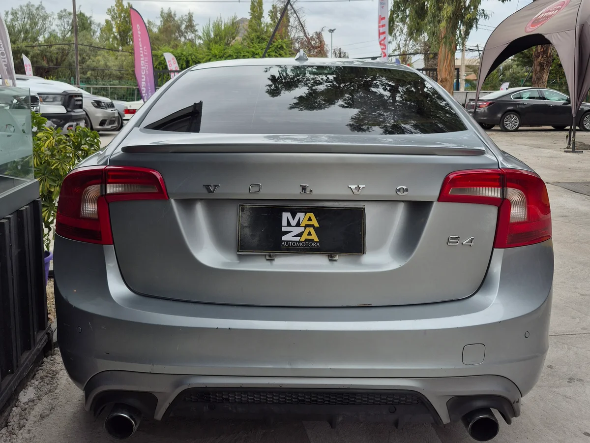 Volvo S60 t4 r Desing - Miniatura 14