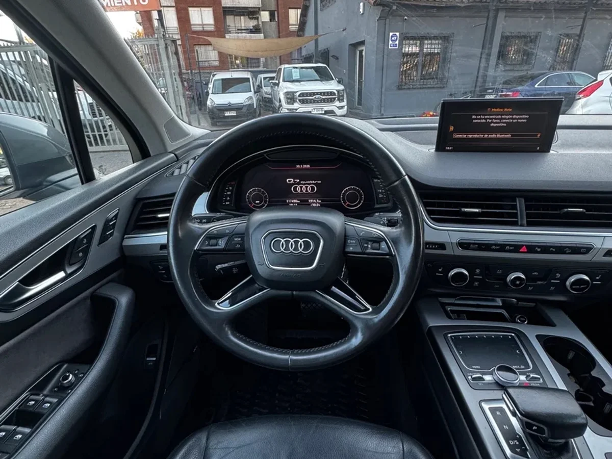 AUDI Q7 - Miniatura 11