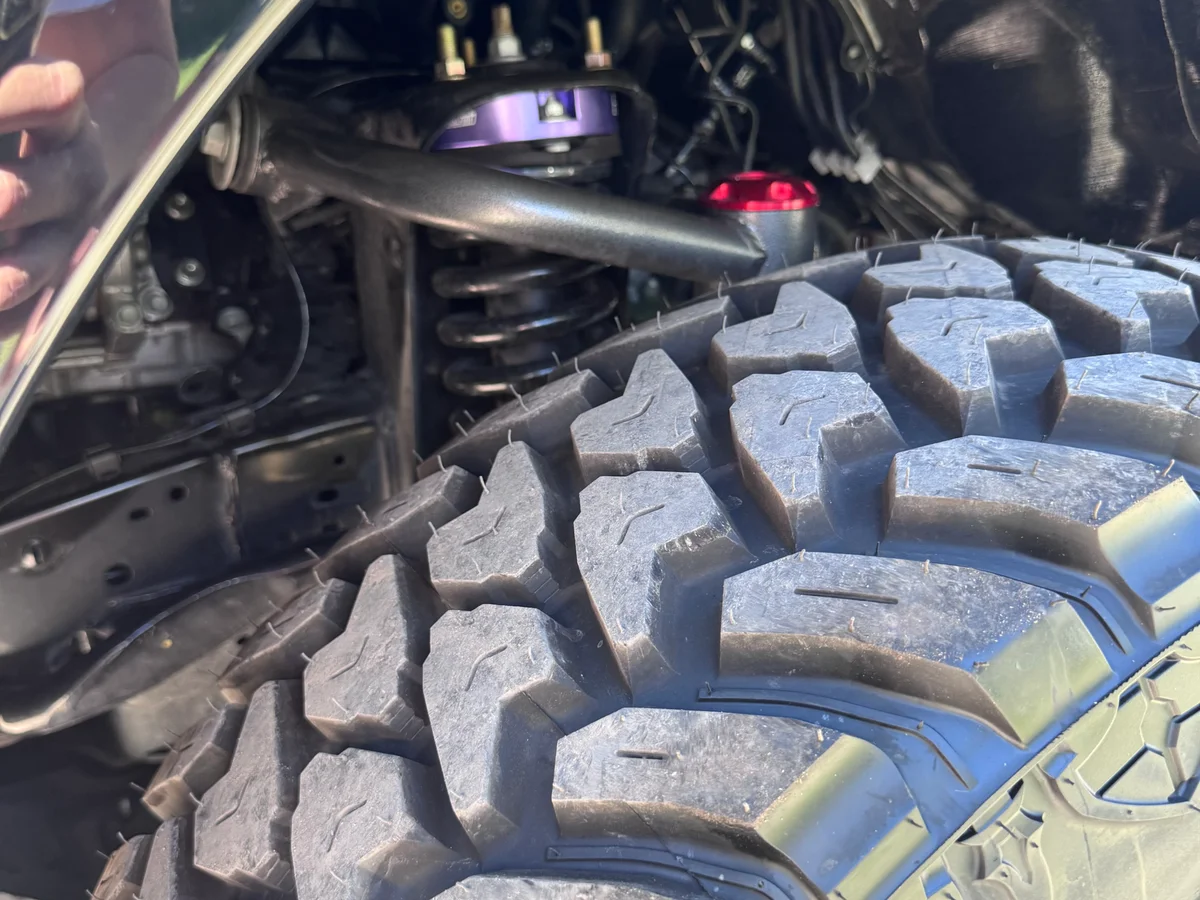 TOYOTA HILUX SR 2.8 - Miniatura 9