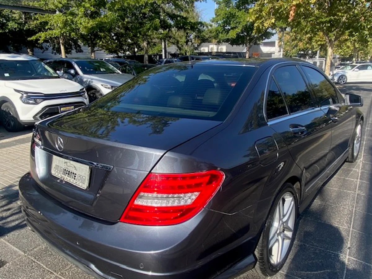 MERCEDES-BENZ C250 C250 CGI B. Eficiency 1.7 2013 - Miniatura 2