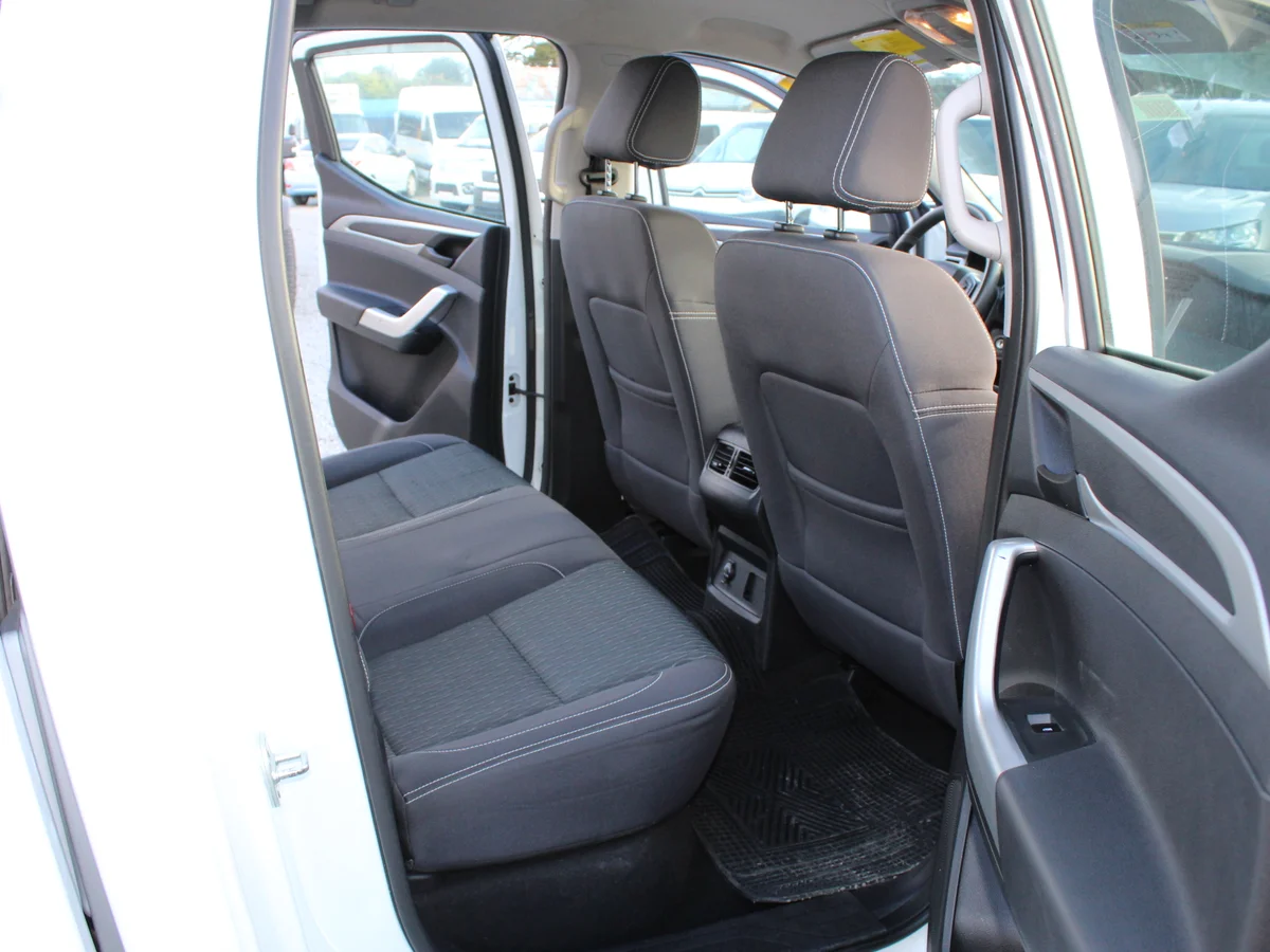 Maxus T60 — foto 10 de 12