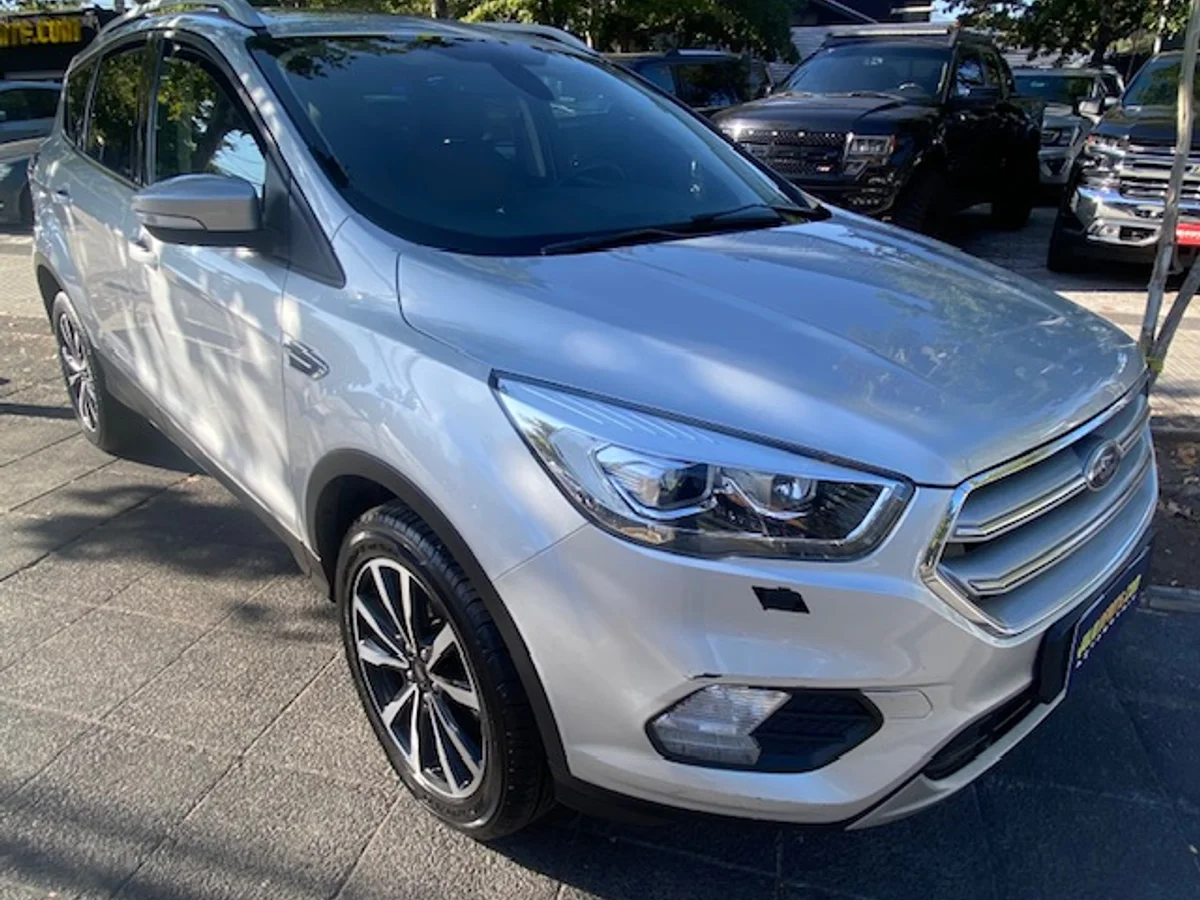 FORD ESCAPE 4x4 Limited 2.0 2020 - Miniatura 7