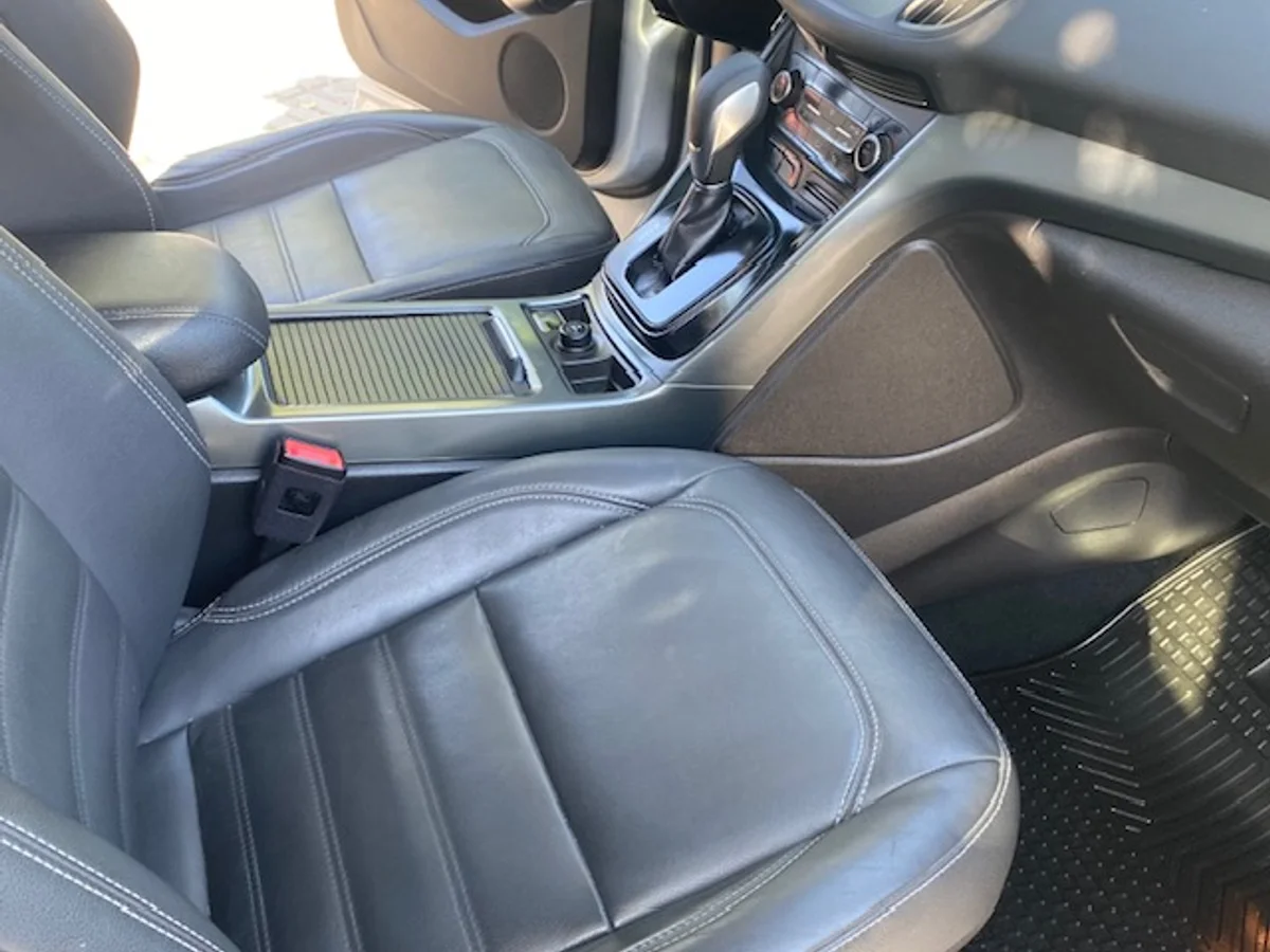 FORD ESCAPE 4x4 Limited 2.0 2020 - Miniatura 12