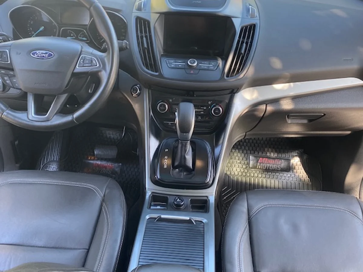 FORD ESCAPE 4x4 Limited 2.0 2020 - Miniatura 17