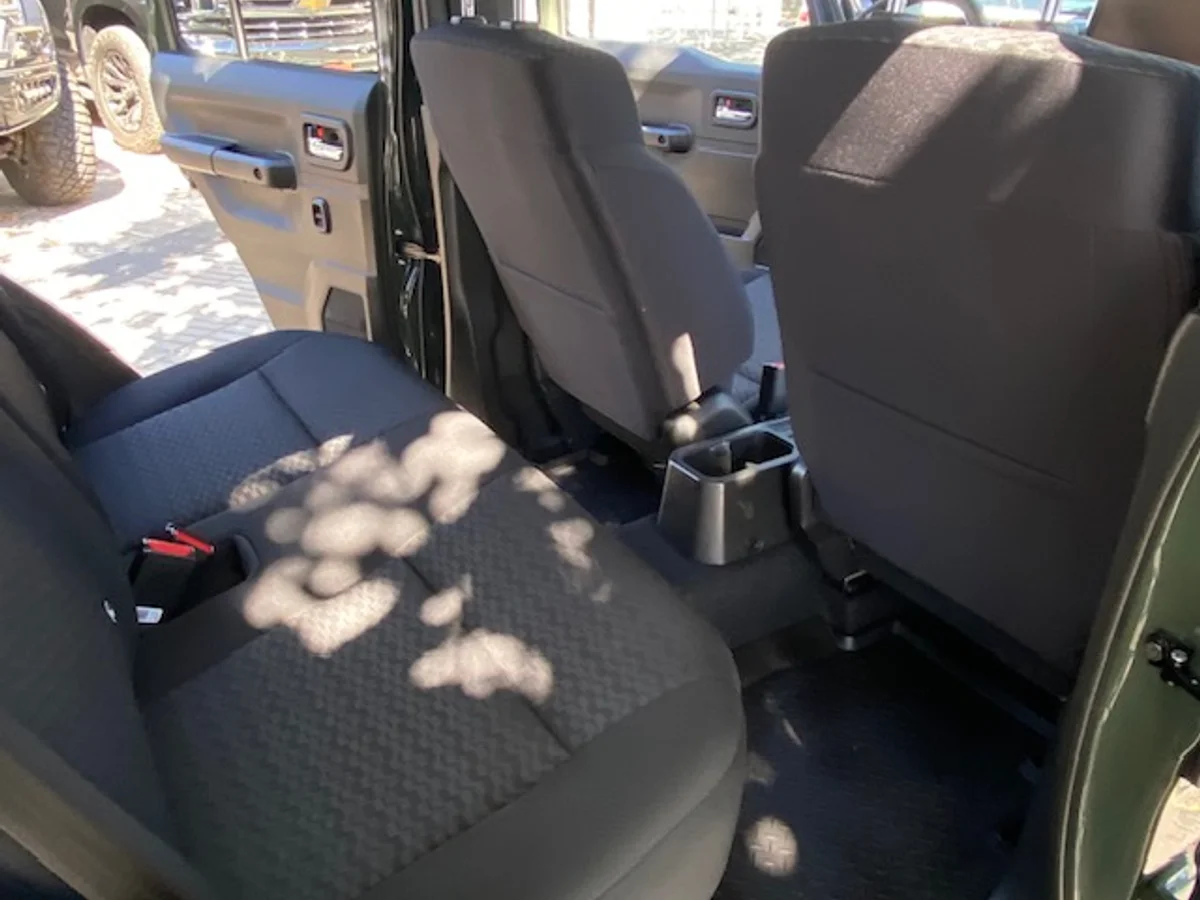 SUZUKI JIMNY 5P 1.5 AT GLX 2025 - Miniatura 13