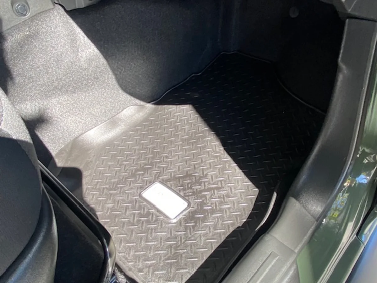 SUZUKI JIMNY 5P 1.5 AT GLX 2025 - Miniatura 18