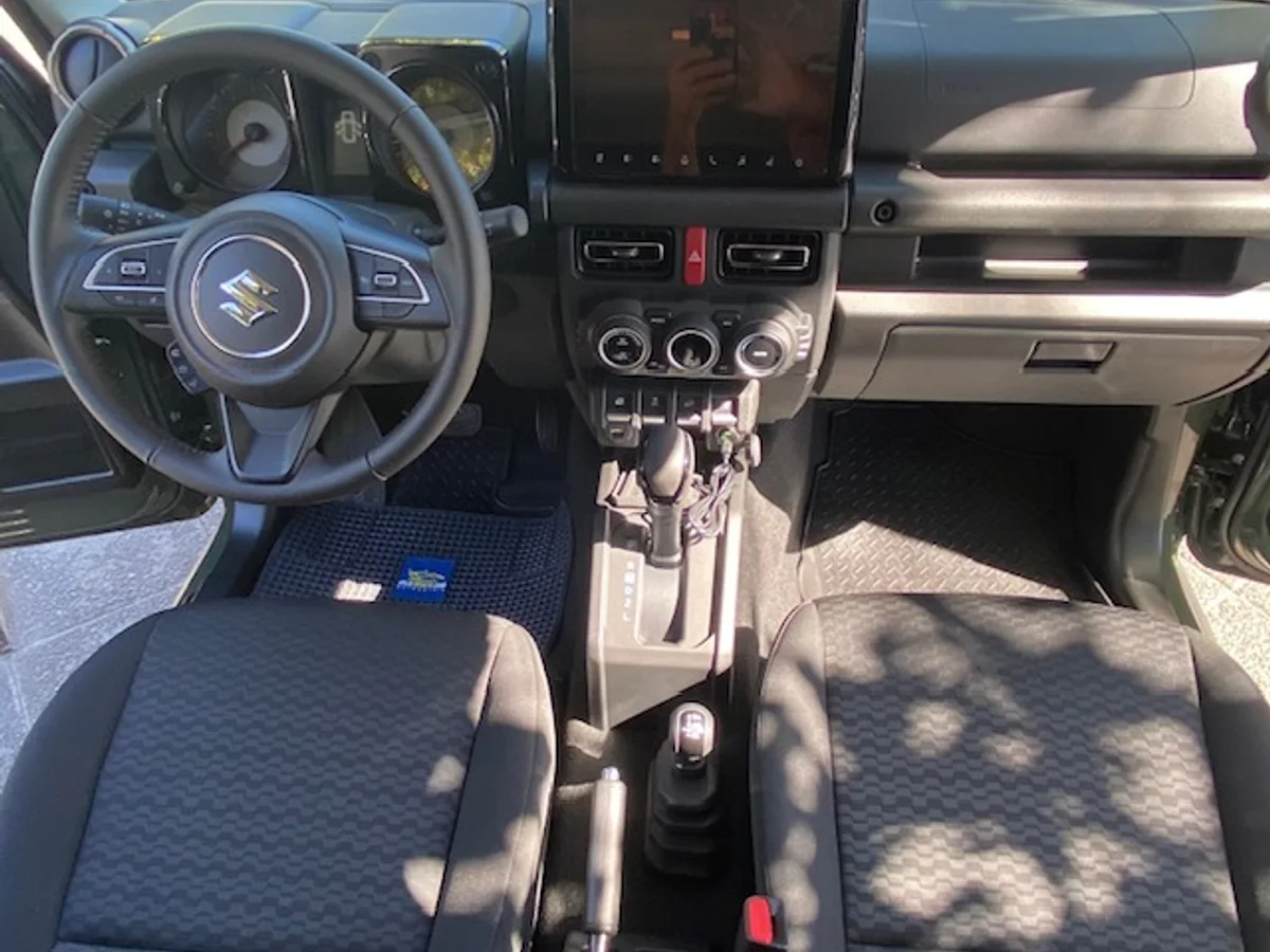 SUZUKI JIMNY 5P 1.5 AT GLX 2025 - Miniatura 23