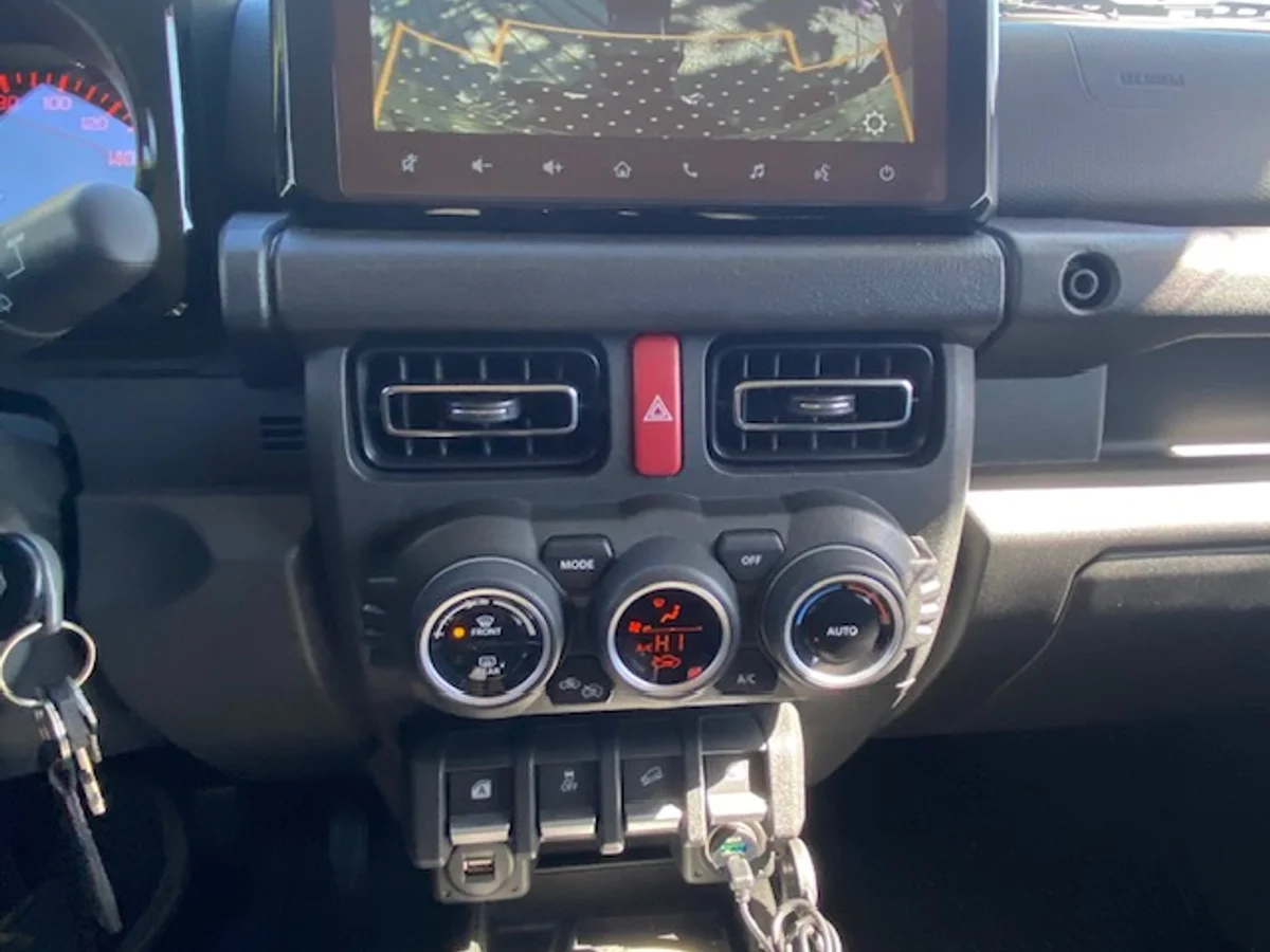 SUZUKI JIMNY 5P 1.5 AT GLX 2025 - Miniatura 28