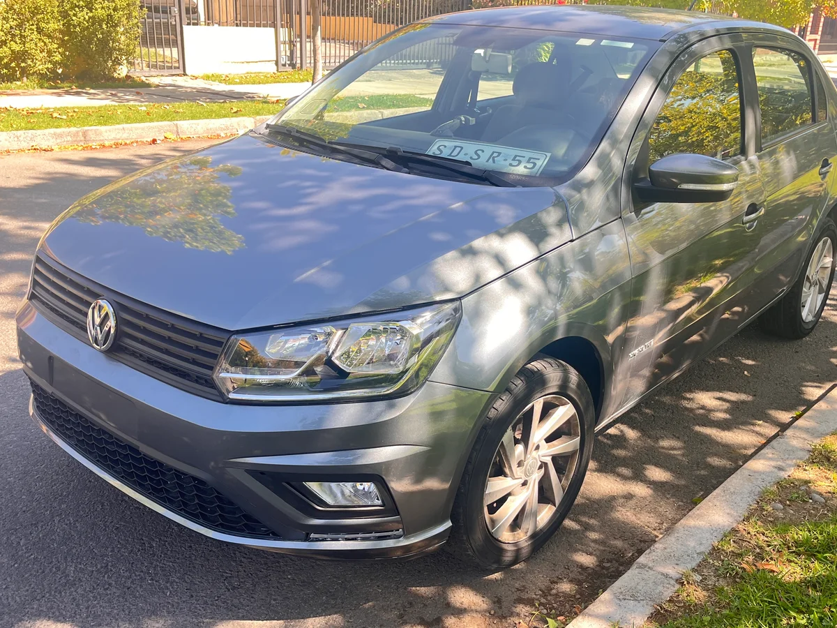 Volkswagen Voyage 2022 - Miniatura 2