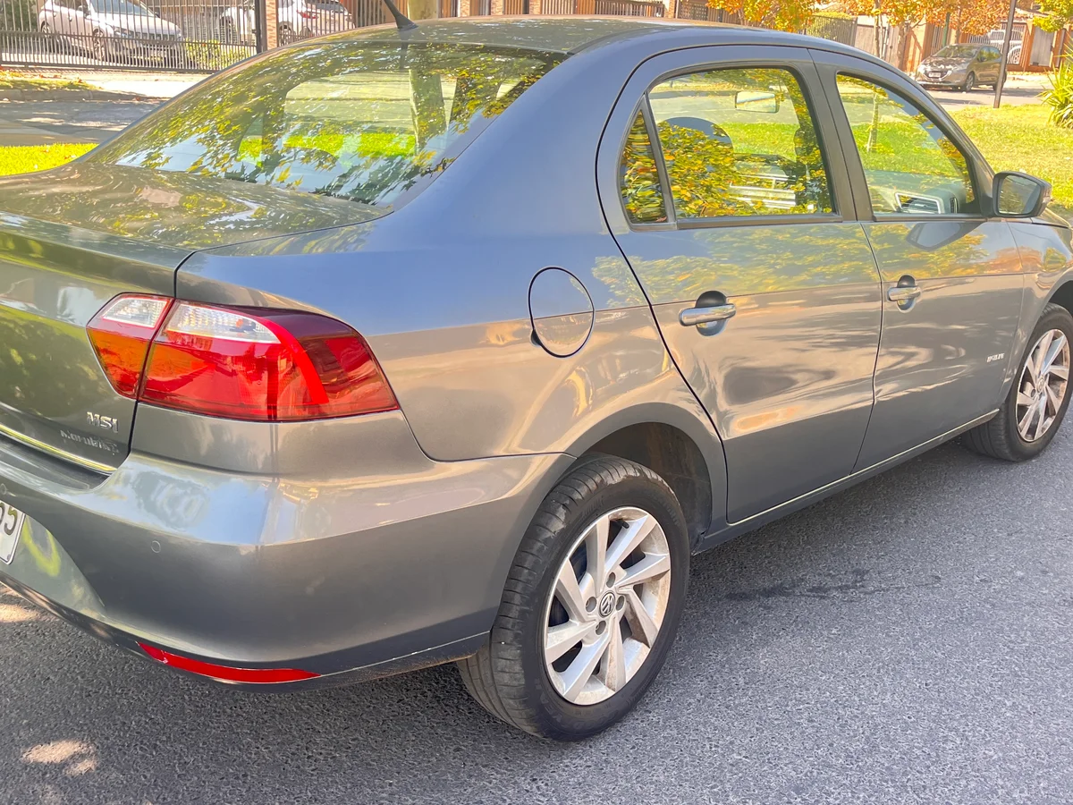 Volkswagen Voyage 2022 - Miniatura 5