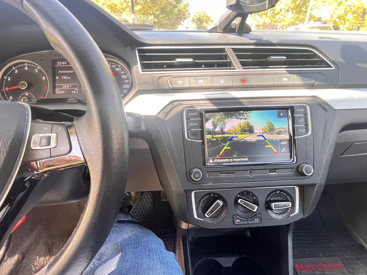 Volkswagen Voyage 2022 - Miniatura 8