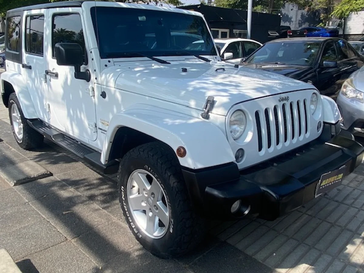 JEEP WRANGLER UNLTD Sahara 4x4 2.8 2015 - Miniatura 5