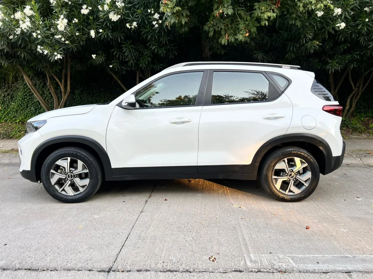 KIA SONET EX 1.5L MT AÑO 2022 - Miniatura 6
