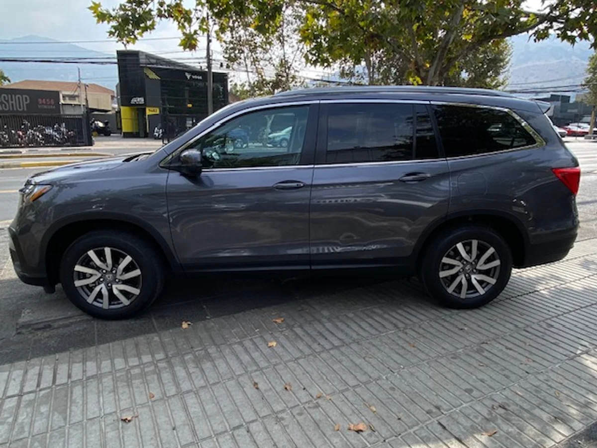 HONDA PILOT EX 3.5 4x4 Autom 2023 - Miniatura 4