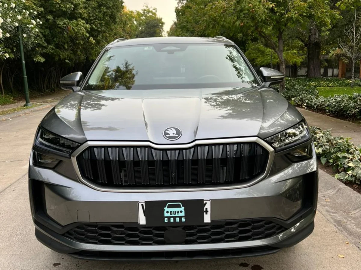 SKODA NEW KODIAQ 2.0L AUT 4X4 AÑO 2026 - Miniatura 2