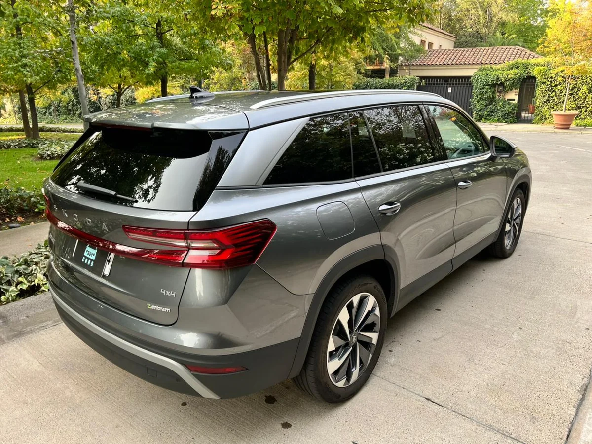 SKODA NEW KODIAQ 2.0L AUT 4X4 AÑO 2026 - Miniatura 7