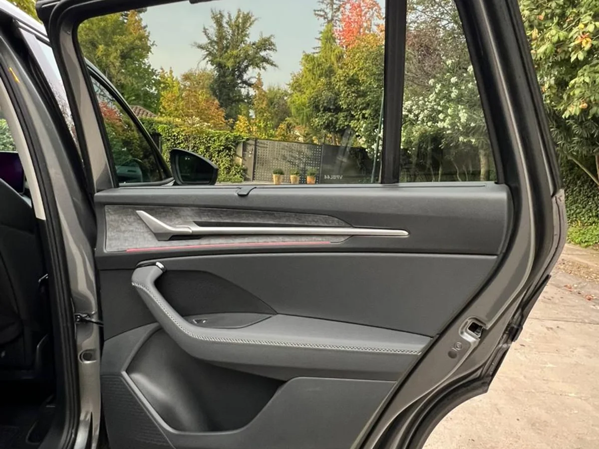 SKODA NEW KODIAQ 2.0L AUT 4X4 AÑO 2026 - Miniatura 13