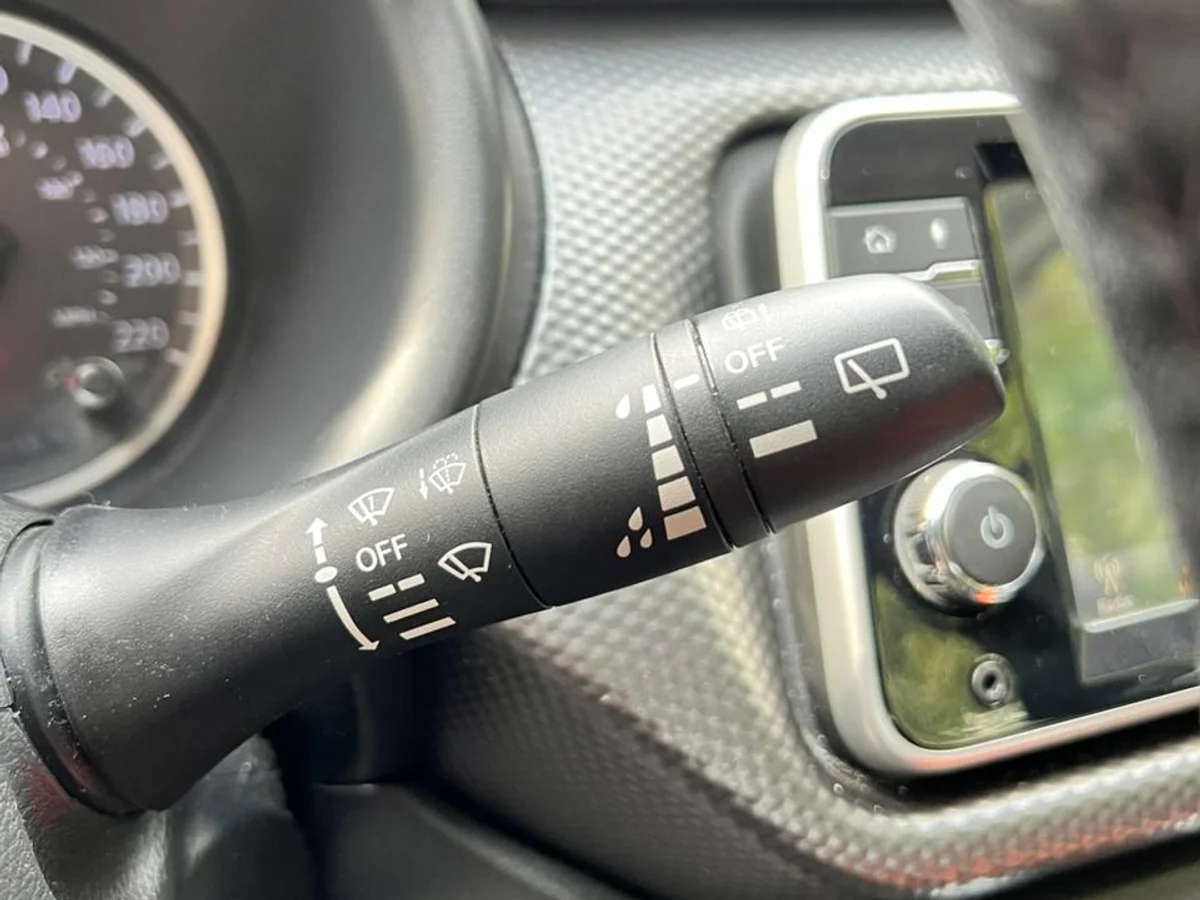 Nissan Kicks 1.6 Manual Advance - Miniatura 20