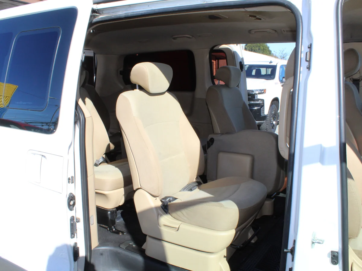 HYUNDAI H1 GLS CRDI 2.5 2018 - Miniatura 11