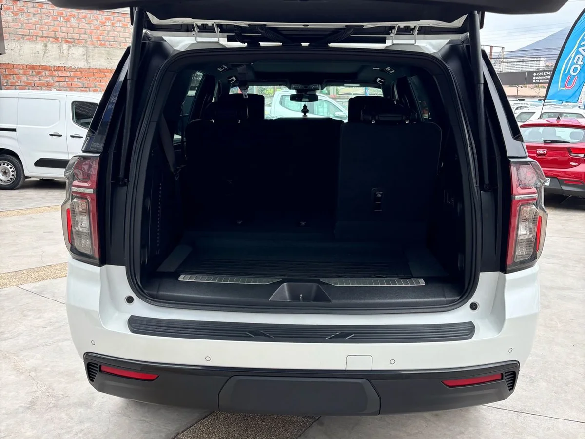 CHEVROLET TAHOE PREMIER 4X4 4X4 AUTOMATICO - Miniatura 5