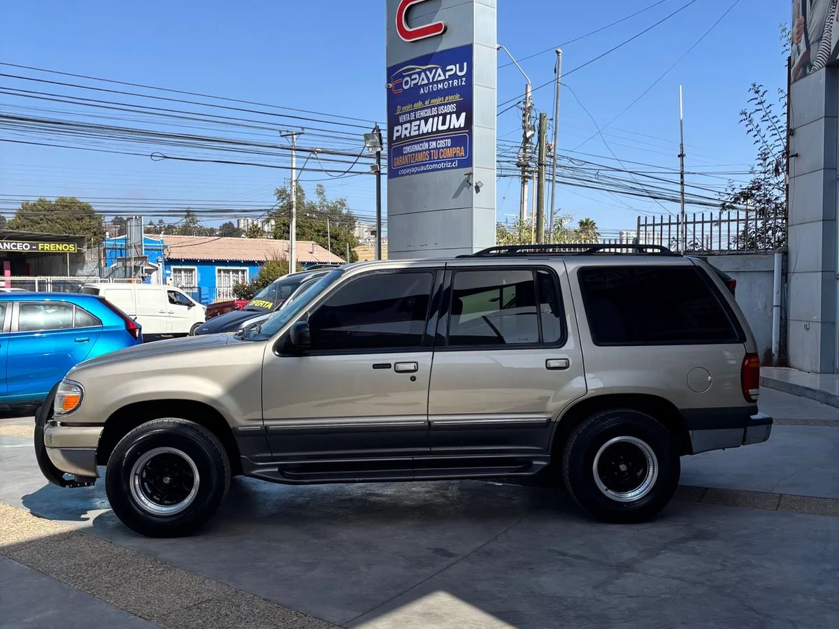 FORD EXPLORER XLT 4.0 AUT 4.0 XLT 4WD AT 5P - Miniatura 8