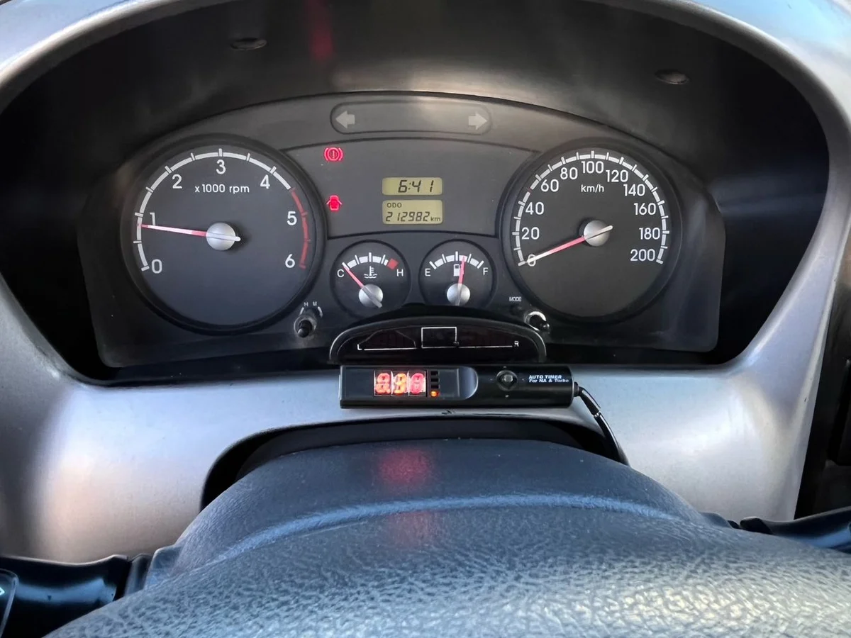 KIA FRONTIER 2.5 - Miniatura 8