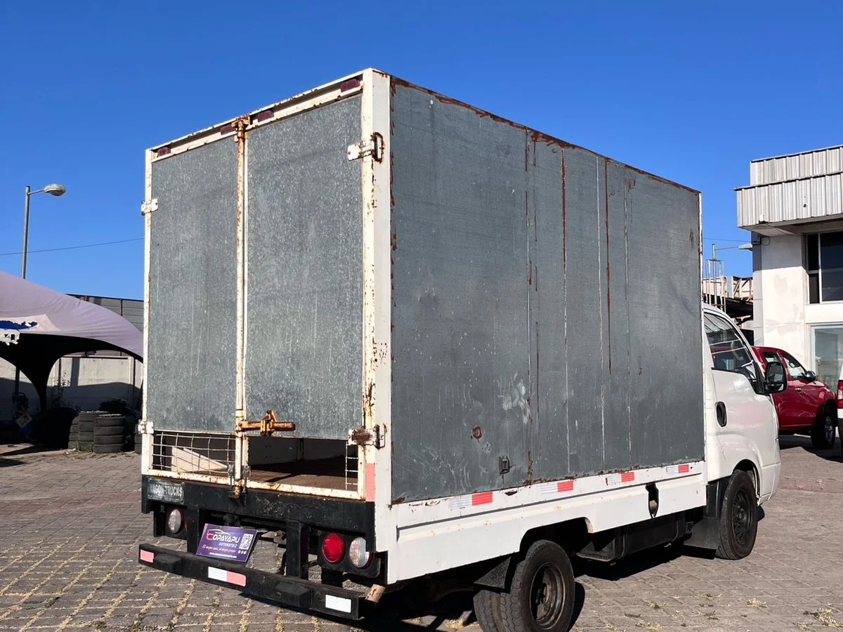 KIA FRONTIER 2.5 - Miniatura 12