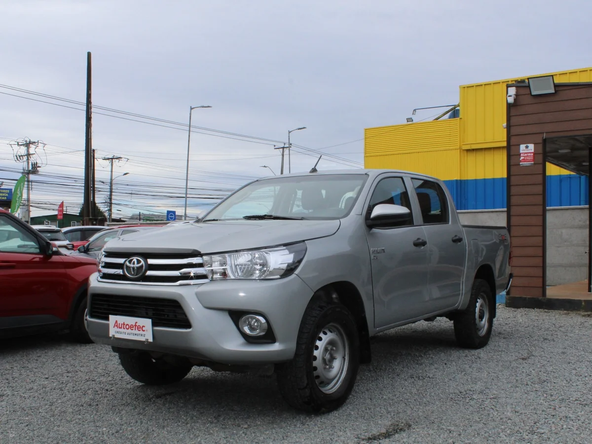 TOYOTA HILUX 4X4 DIÉSEL