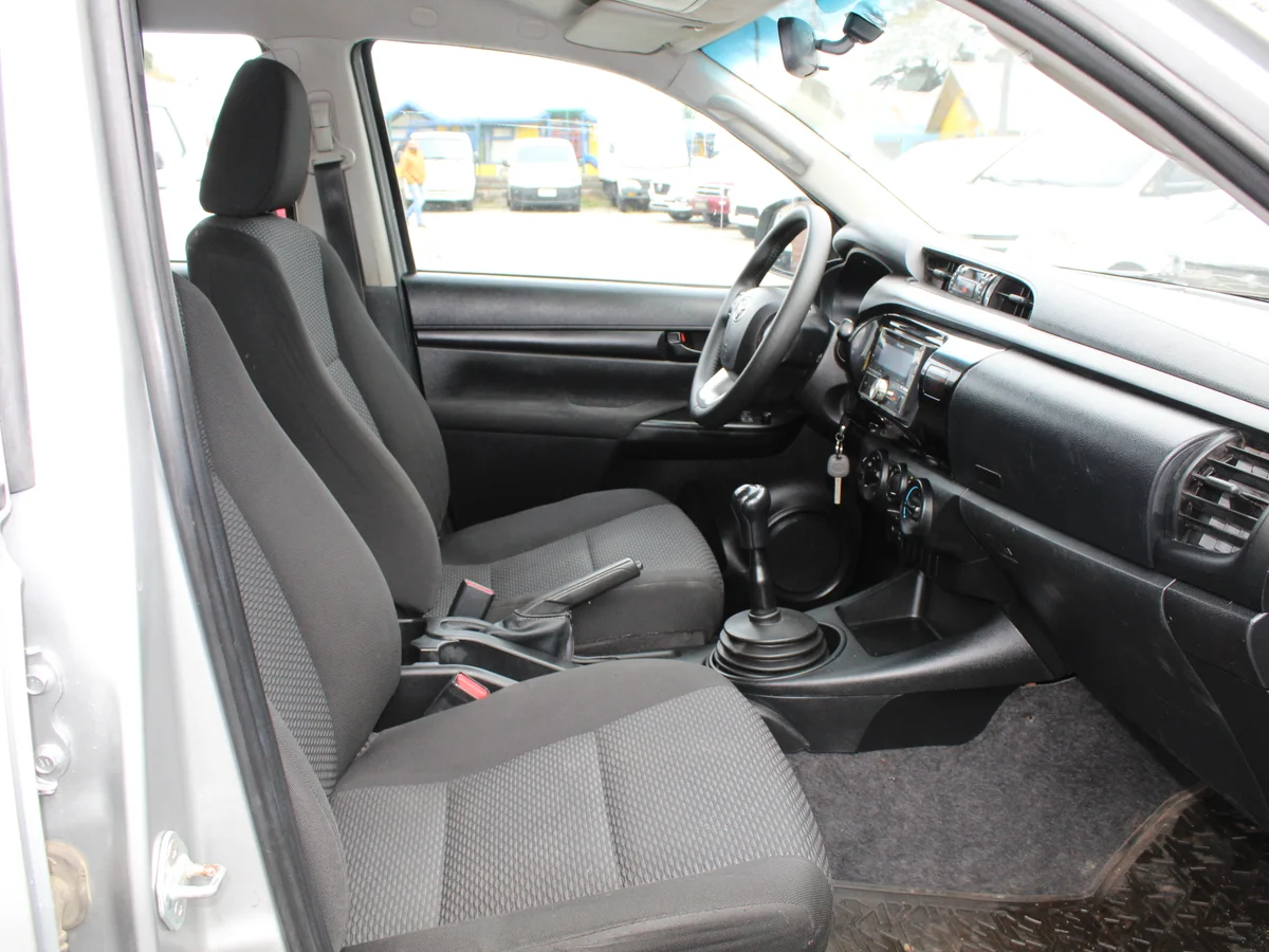 TOYOTA HILUX 4X4 DIÉSEL