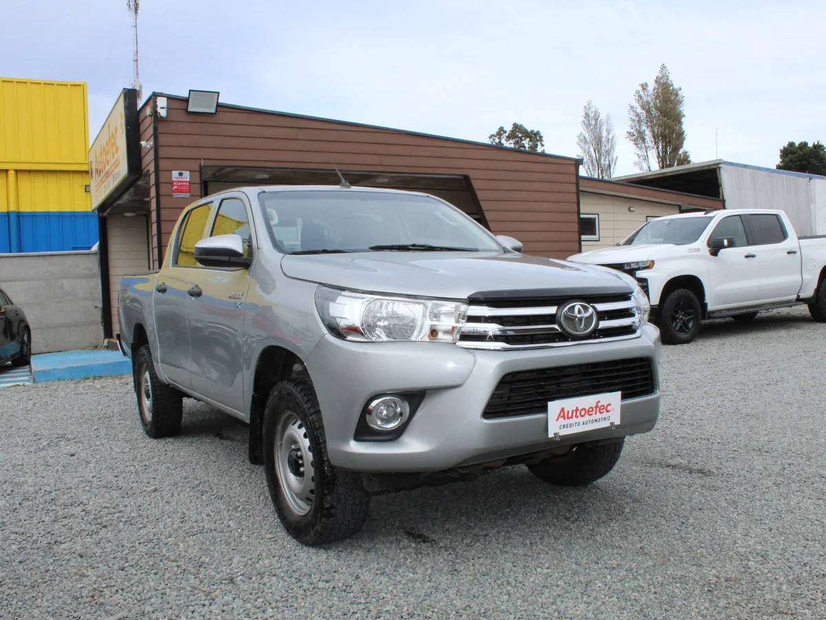 TOYOTA HILUX 4X4 DIÉSEL