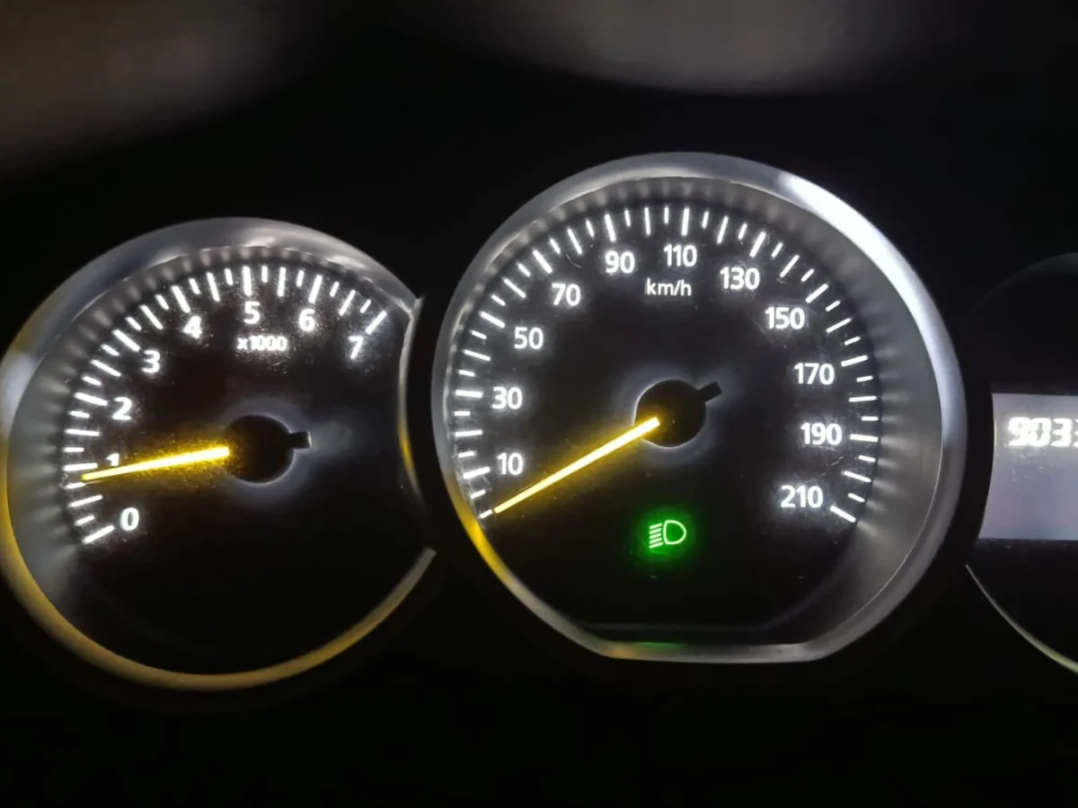 SYMBOL 1.6 ZEN 4X2 MT 4P - Miniatura 11