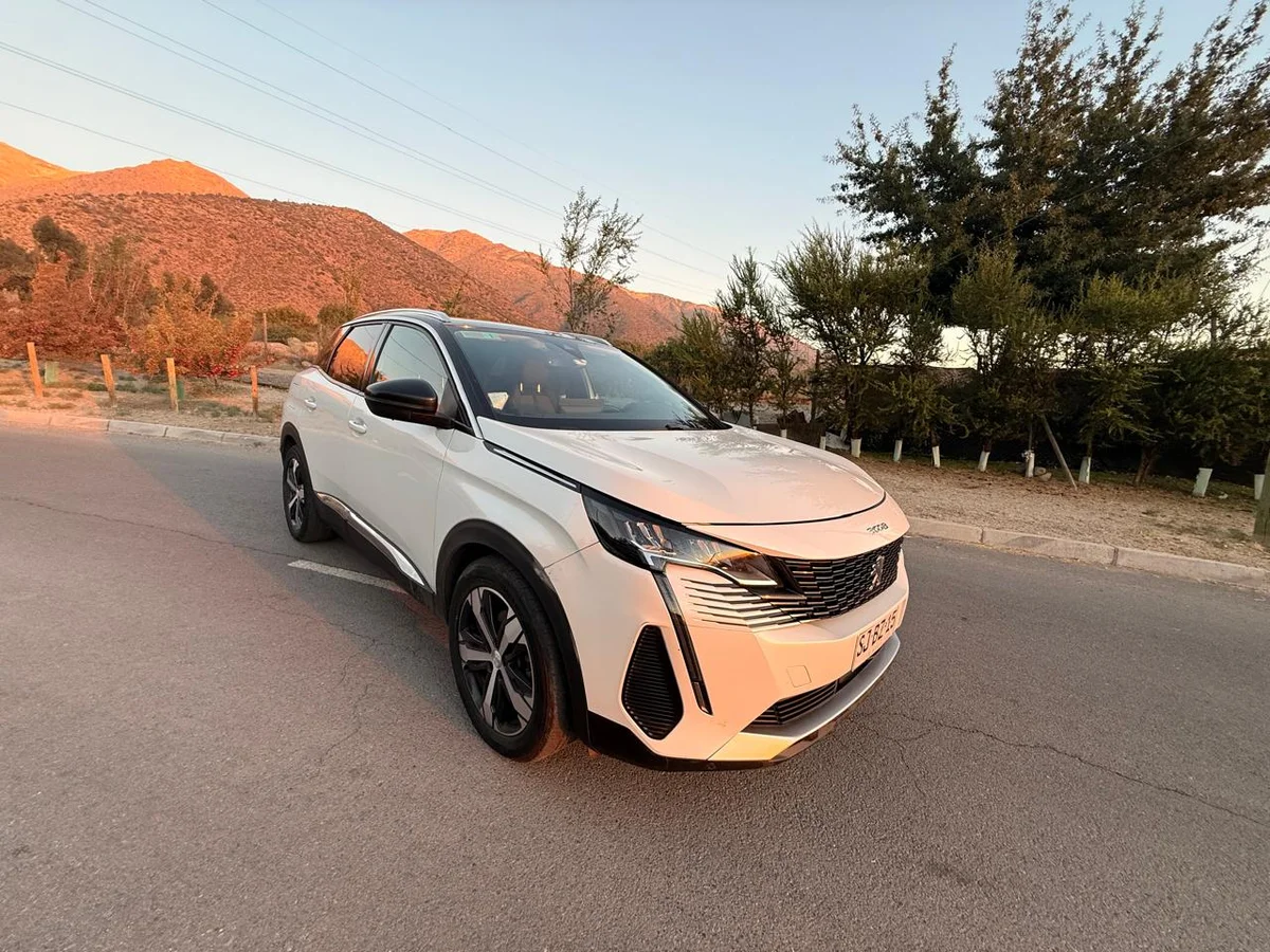 PEUGEOT 3008 ALLURE HDI 1.5 AUT - Miniatura 13