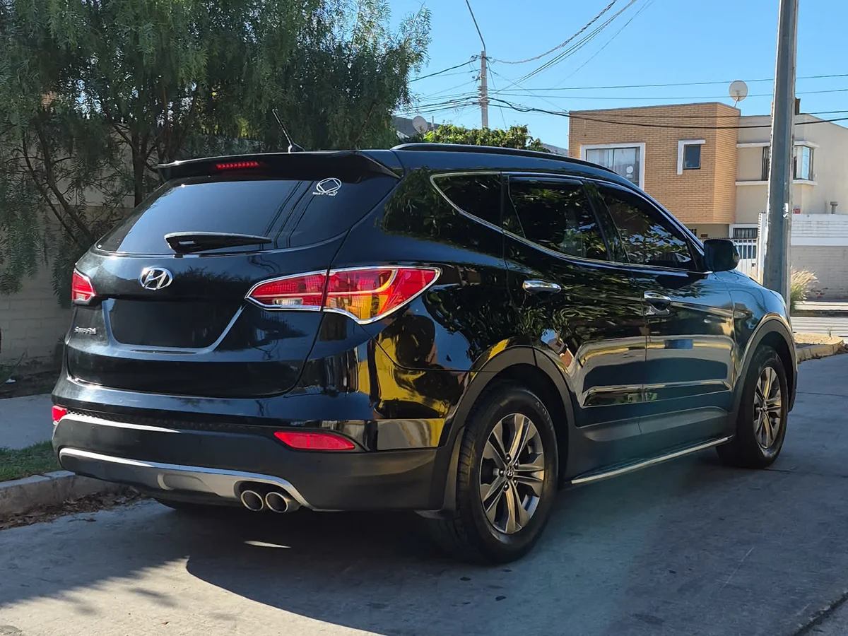 HYUNDAI SANTA FE GLS 4X4 2.4