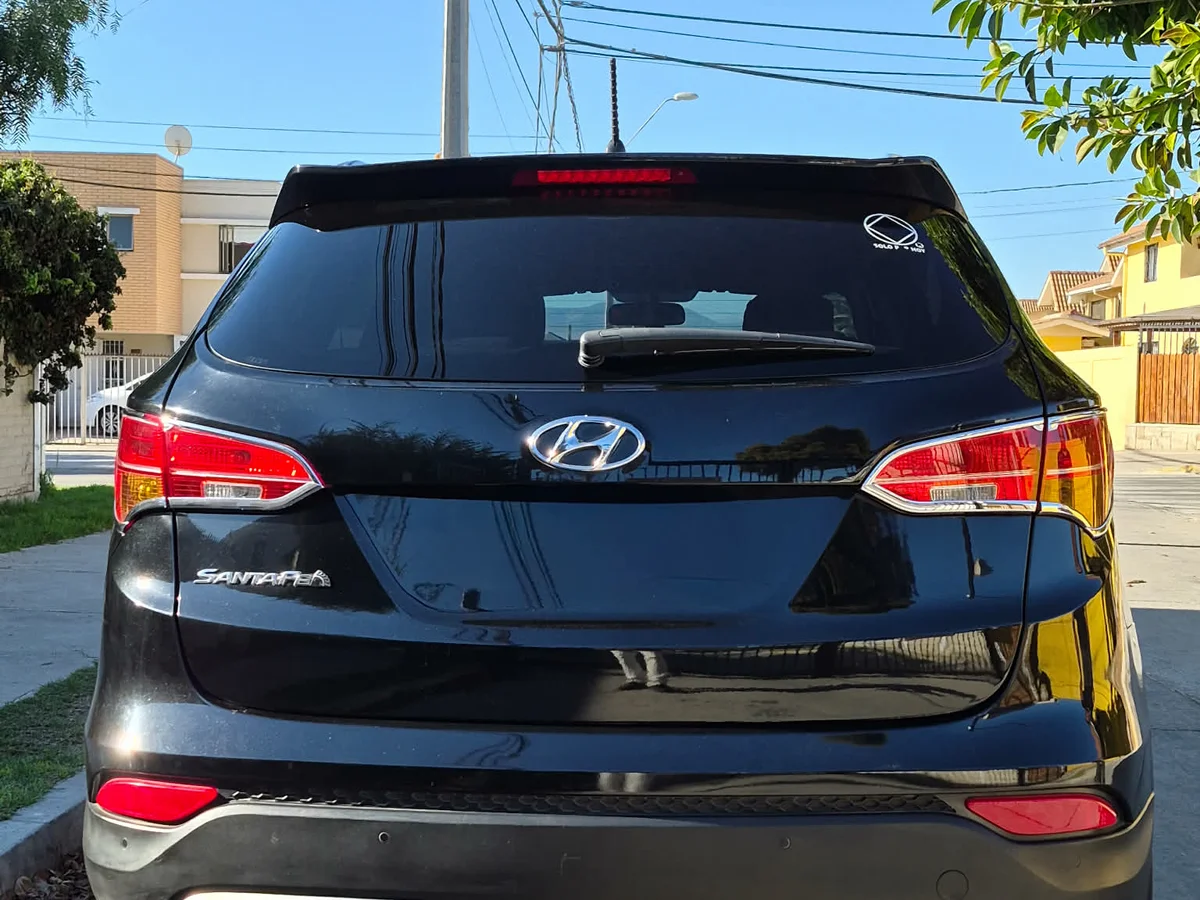 HYUNDAI SANTA FE GLS 4X4 2.4
