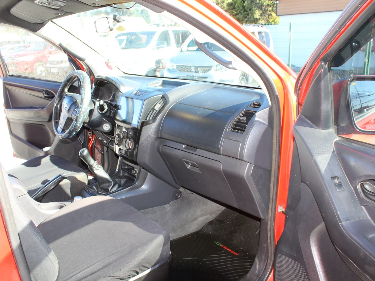 CHEVROLET D-MAX 4X4 DIÉSEL 2017