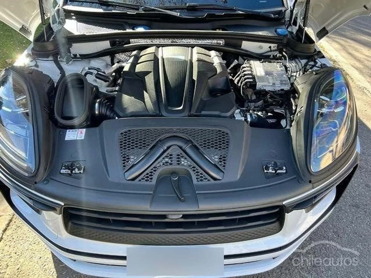 PORSCHE Macan 2.9 TURBO AT 4X4 2024 - Miniatura 15