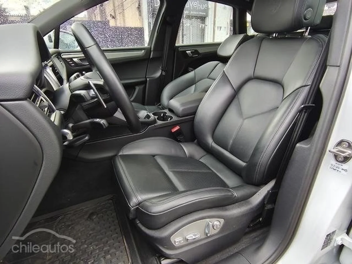 PORSCHE Macan 2.9 TURBO AT 4X4 2024 - Miniatura 18