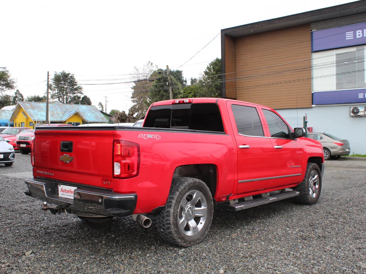 CHEVROLET SILVERADO LTZ 2018 - Miniatura 8
