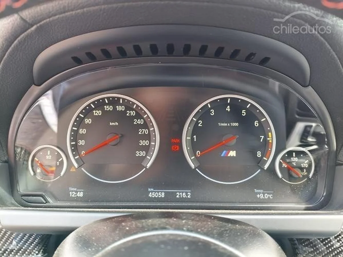 BMW M6 4.4 4X2 AT 2P 2014 - Miniatura 4