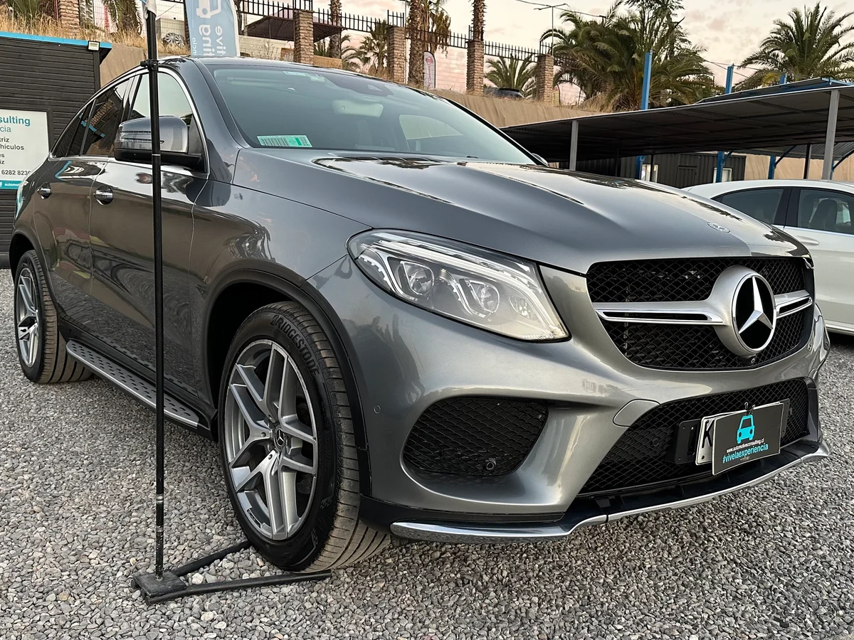 MERCEDES BENZ GLE 350D COUPE SPORT LOOK AMG - Miniatura 3