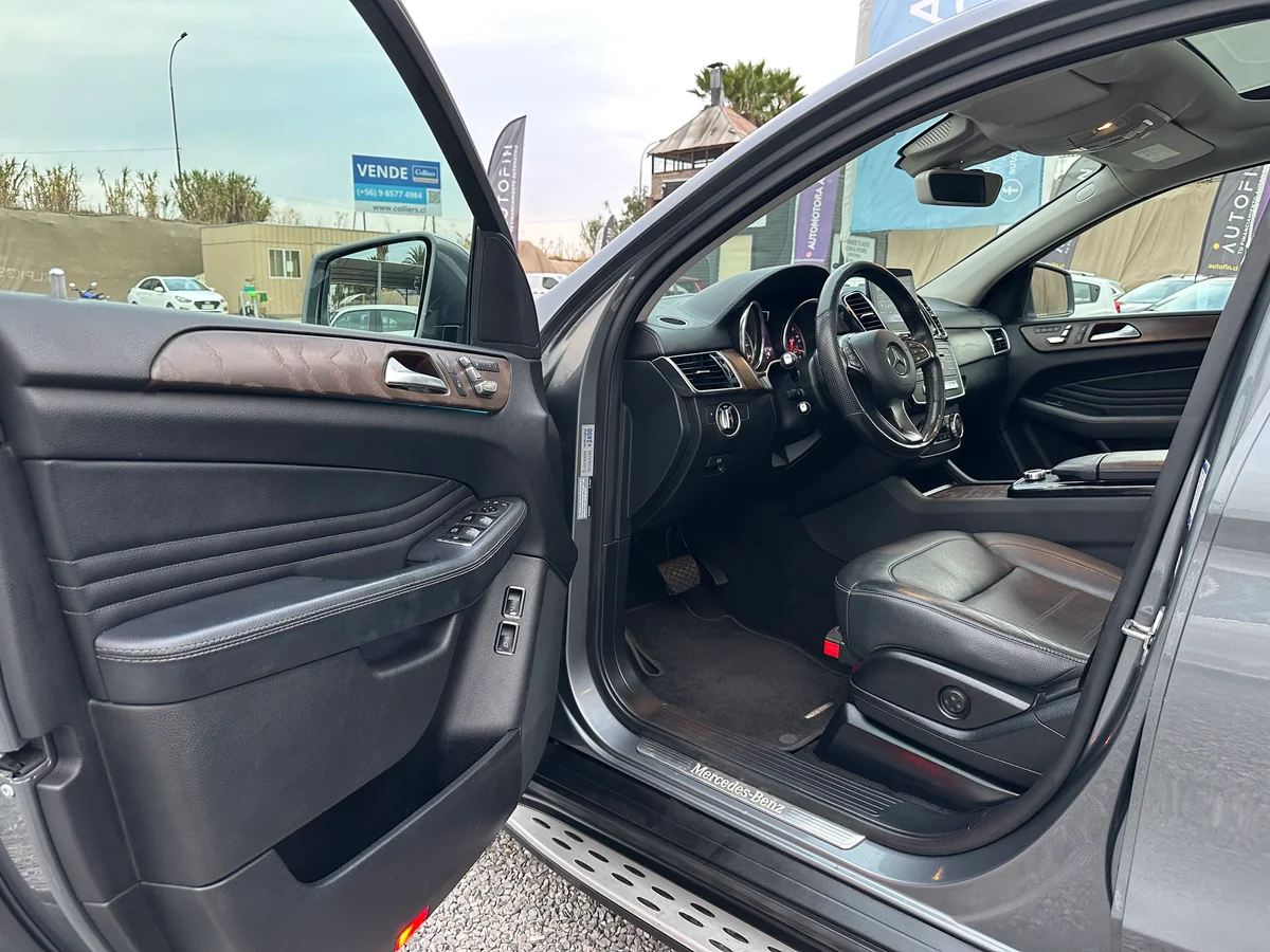 MERCEDES BENZ GLE 350D COUPE SPORT LOOK AMG - Miniatura 24