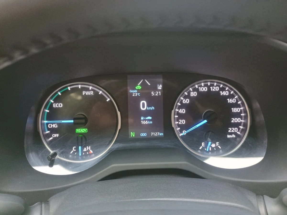 Toyota RAV4 2.5 Hybrid 4x2 CVT - Miniatura 10