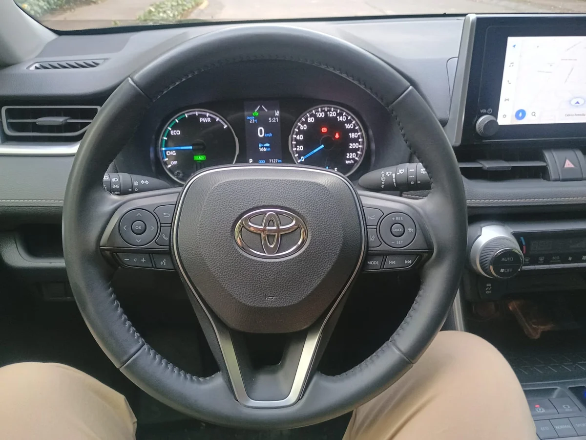 Toyota RAV4 2.5 Hybrid 4x2 CVT - Miniatura 11