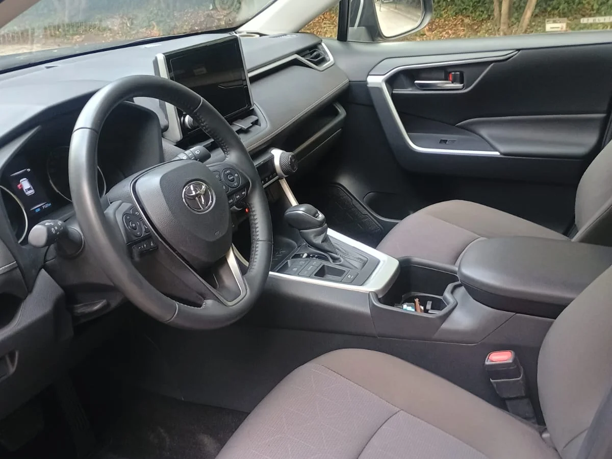 Toyota RAV4 2.5 Hybrid 4x2 CVT - Miniatura 17