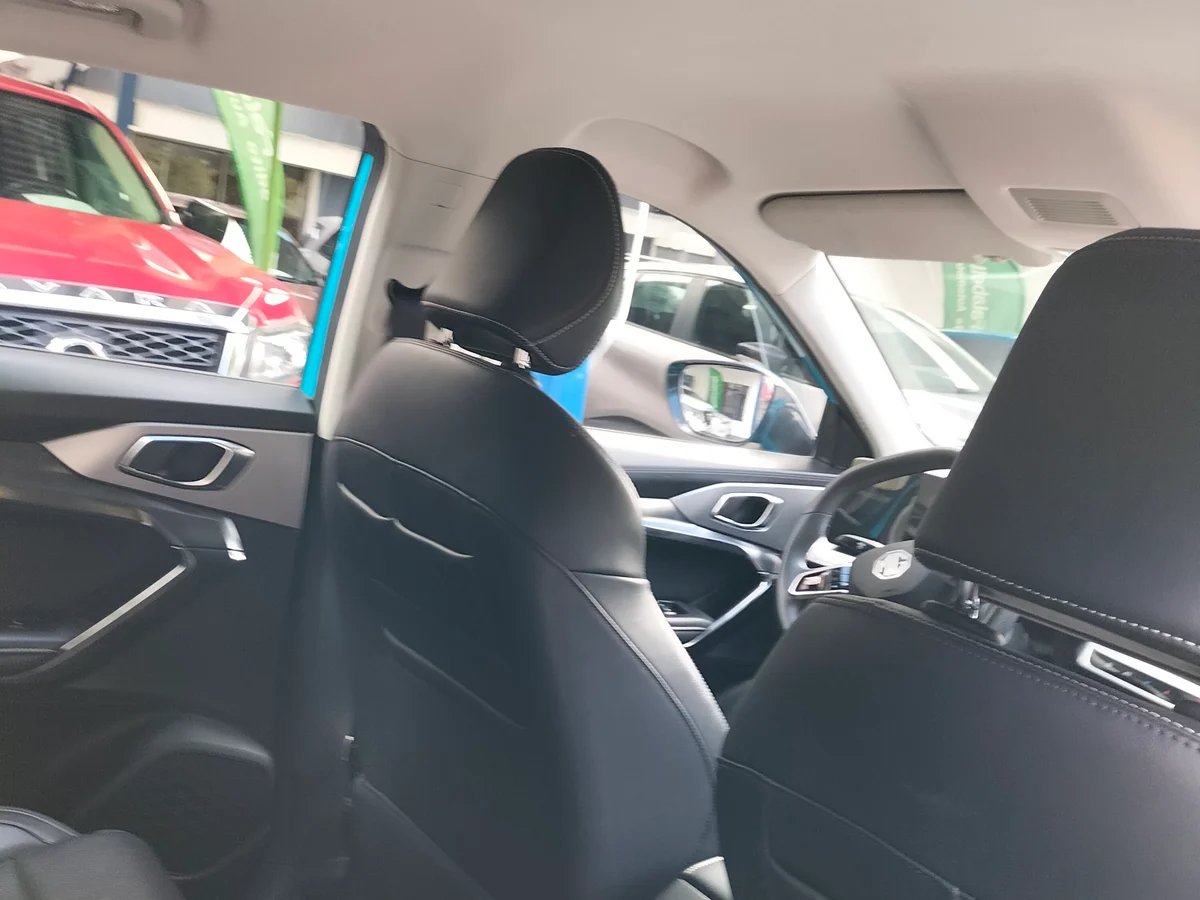 MG ONE 1.5T CVT COM