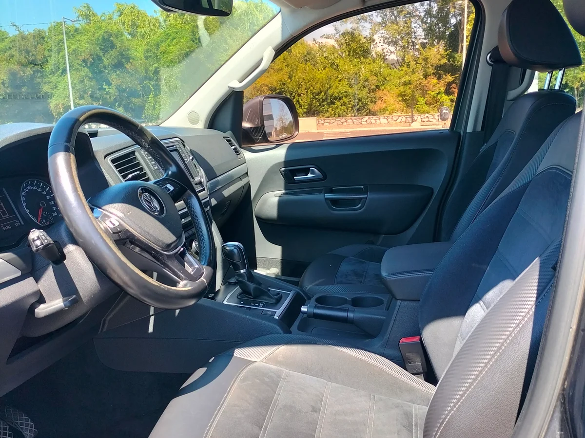 VOLKSWAGEN Amarok 2019