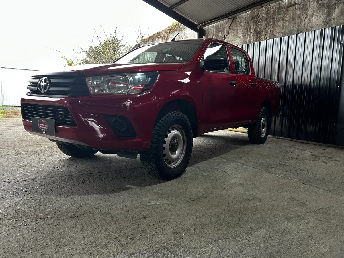 Vendida Toyota Hilux 4x4 2022